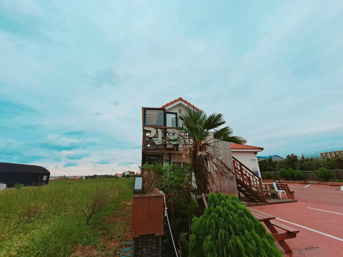 Jeju Gillime Pension Luaran gambar
