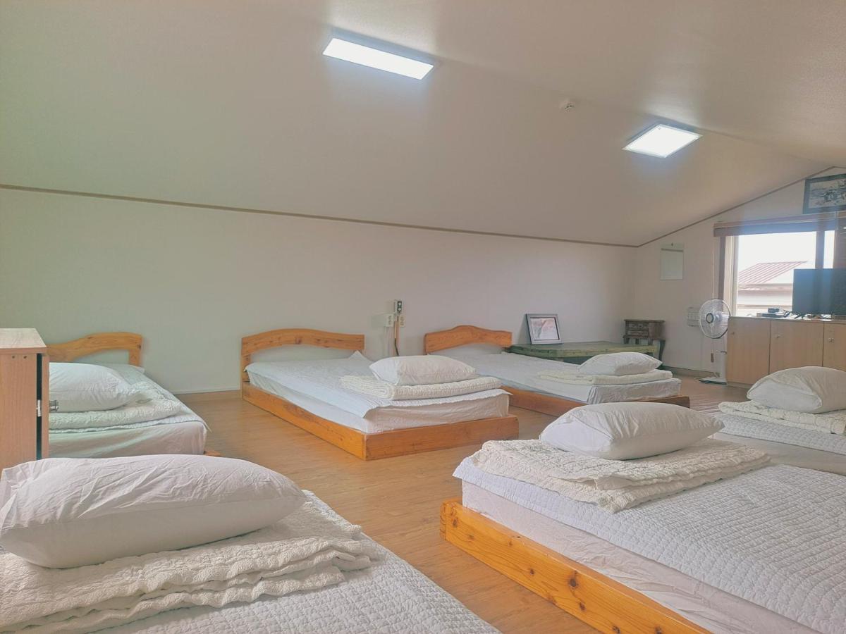 Jeju Gillime Pension Luaran gambar