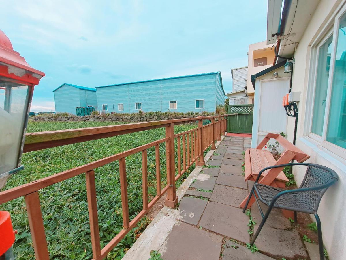 Jeju Gillime Pension Luaran gambar